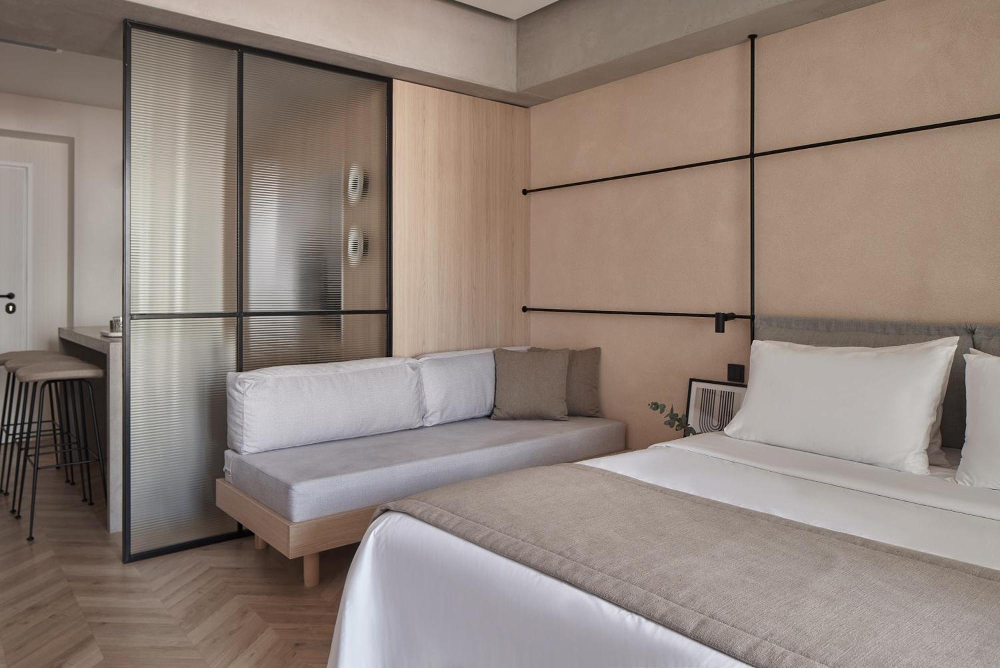 Hotel The Newel Psychiko Atenas Exterior foto A room at the hotel