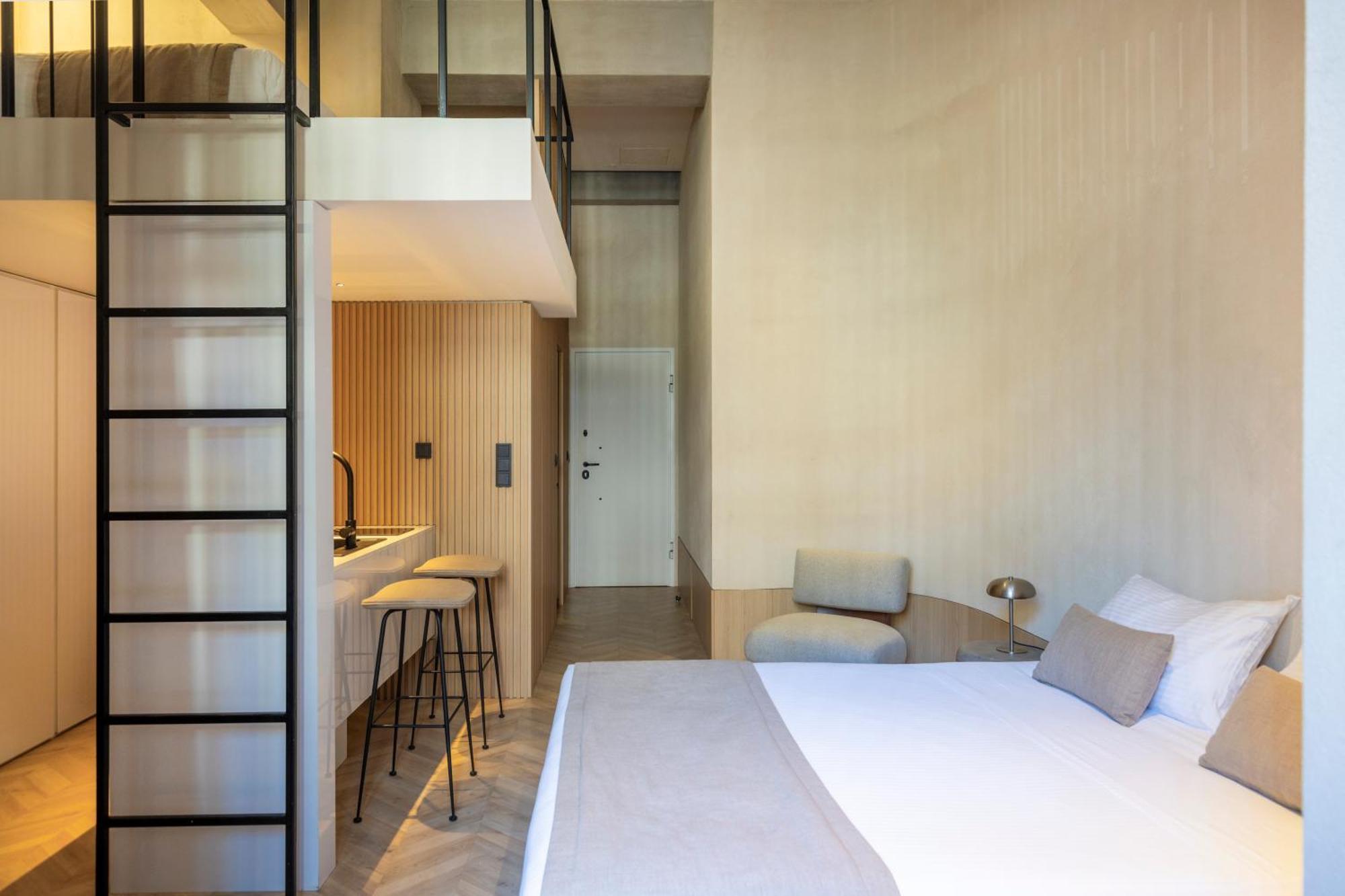 Hotel The Newel Psychiko Atenas Exterior foto A room at the hotel